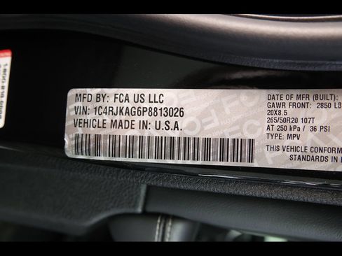 Used 2023 Jeep Grand Cherokee L Laredo AWD/4WD image 31