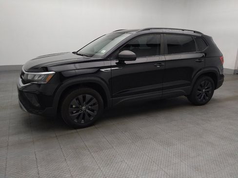 Used 2023 Volkswagen Taos S FWD image 2