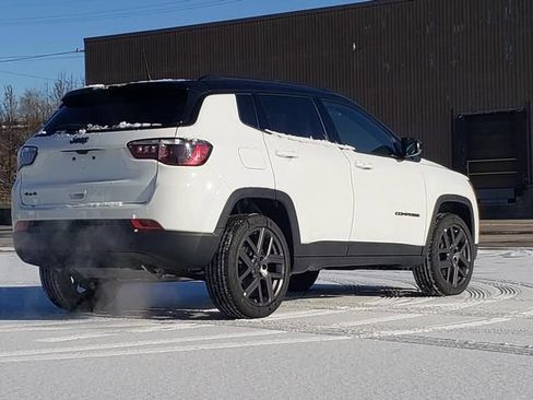 New 2026 Jeep Compass Limited AWD/4WD image 8
