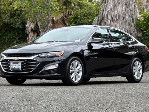Used 2023 Chevrolet Malibu LT w/ Driver Confidence Package FWD image 7