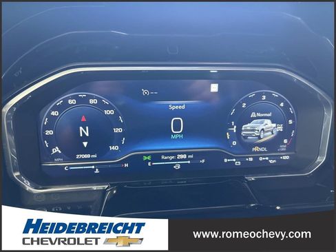 Used 2023 Chevrolet Silverado 1500 LT AWD/4WD image 21
