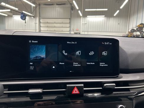 New 2026 Kia Sportage EX image 17