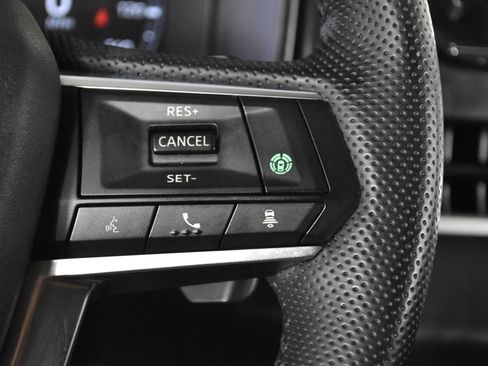 Used 2024 Mitsubishi Outlander SE image 21