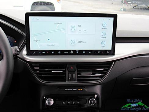 New 2025 Ford Escape Active w/ Active Premium Tech Pack image 17