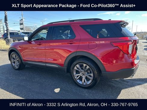 Used 2022 Ford Explorer XLT w/ Equipment Group 202A image 11