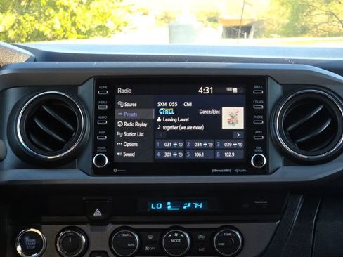 Used 2023 Toyota Tacoma TRD Off-Road image 13