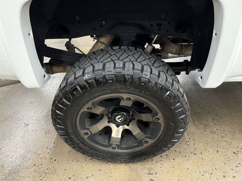 Used 2019 Chevrolet Silverado 2500 High Country w/ Duramax Plus Package image 18