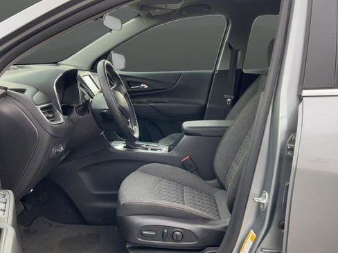 Used 2024 Chevrolet Equinox LT FWD image 25