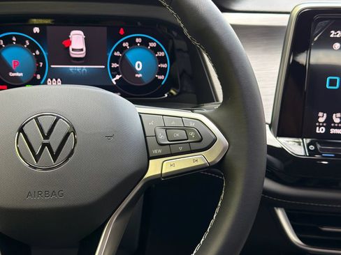 New 2026 Volkswagen Atlas Cross Sport SE AWD/4WD image 28