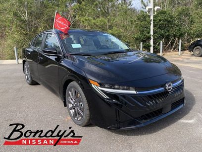 New 2026 Nissan Sentra SL w/ Floor Mat Package