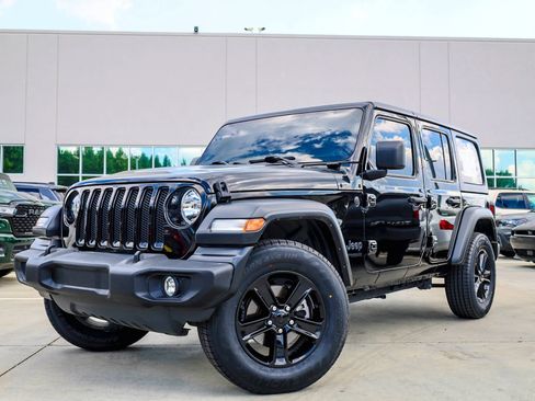 Used 2021 Jeep Wrangler Unlimited Sport w/ Technology Group AWD/4WD image 1
