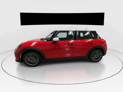 New 2026 MINI Cooper 4-Door Hardtop FWD image 6