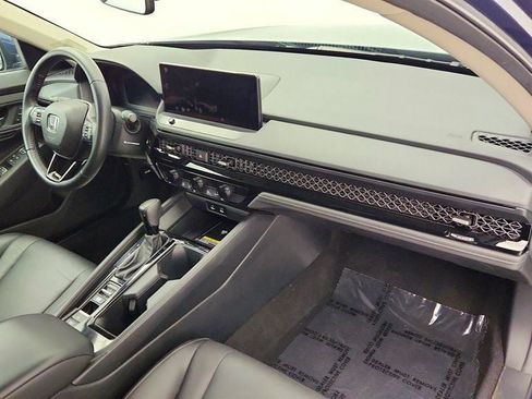 Used 2025 Honda Accord EX-L image 26