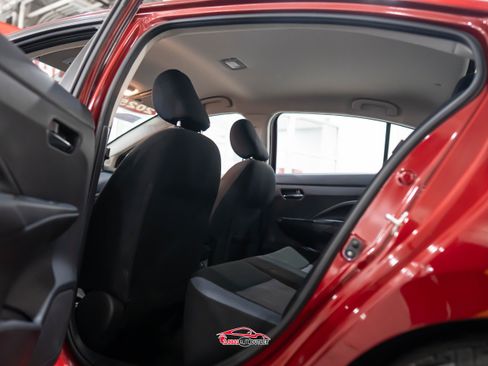 Used 2025 Nissan Versa SV image 21