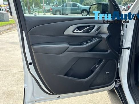 Used 2019 Chevrolet Traverse Premier w/ Redline Edition AWD/4WD image 16