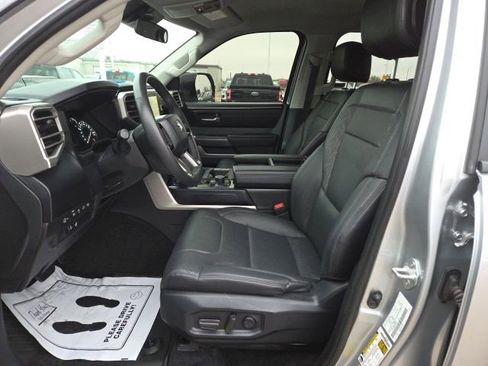 Used 2024 Toyota Tundra SR5 w/ SR5 Premium Package AWD/4WD image 23