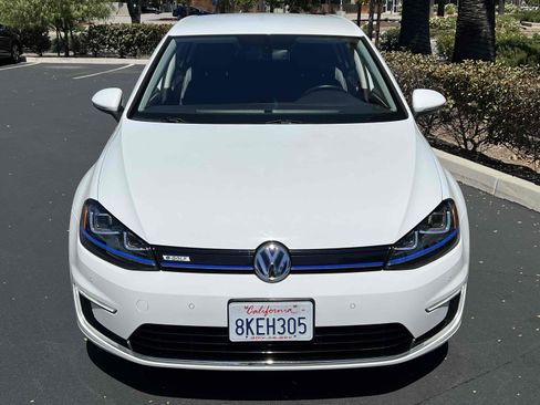 Used 2015 Volkswagen e-Golf SEL Premium image 9