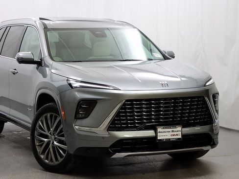 New 2026 Buick Enclave Avenir w/ Super Cruise Package image 2