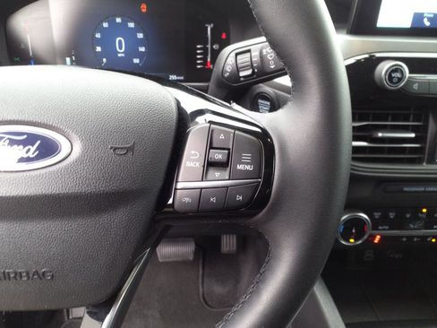 Used 2024 Ford Escape Active image 15