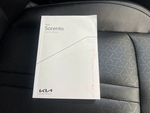 Certified 2022 Kia Sorento SX AWD/4WD image 27