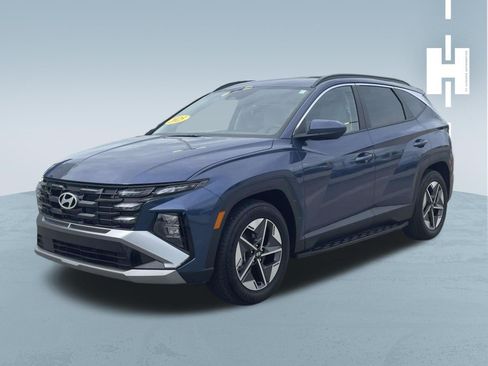 Used 2025 Hyundai Tucson SEL FWD image 3