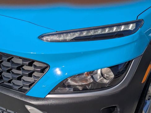 Certified 2022 Hyundai Kona SEL w/ Convenience Package image 12