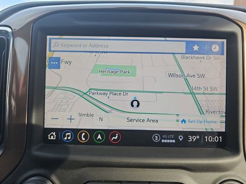 Used 2022 Chevrolet Silverado 2500 High Country image 21