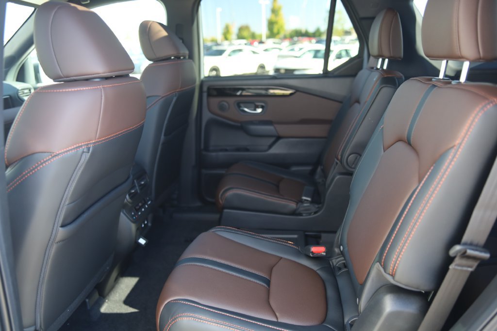 New 2026 Honda Pilot TrailSport image 29