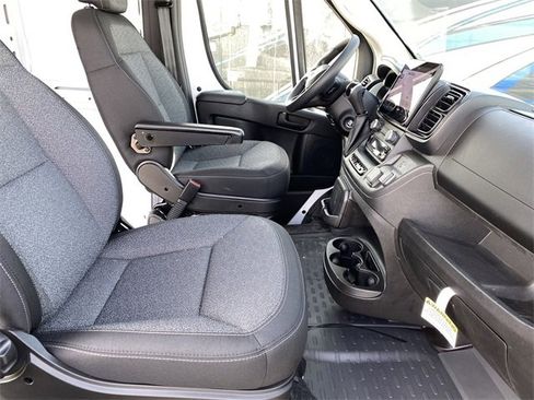 New 2024 RAM ProMaster 3500 w/ Premium Convenience Group image 10