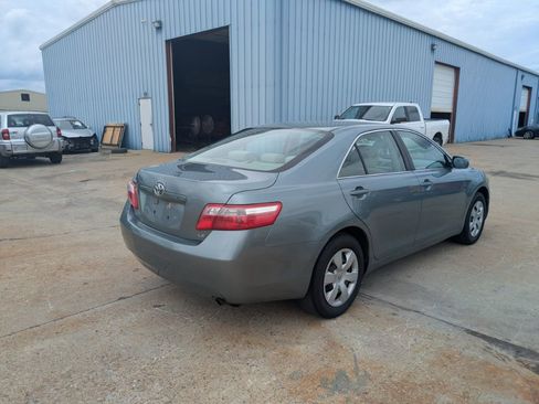 Used 2007 Toyota Camry LE image 5
