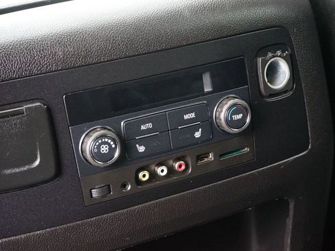 Used 2016 GMC Yukon XL Denali w/ Open Road Package image 19