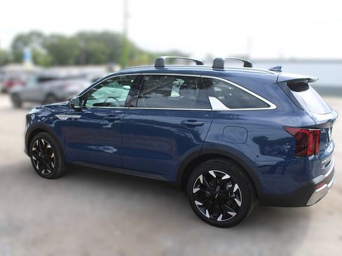 Used 2024 Kia Sorento SX FWD image 14