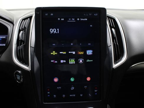 Used 2022 Ford Edge ST-Line image 14