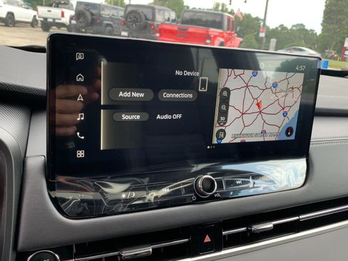 New 2025 Mitsubishi Outlander Trail Edition image 15