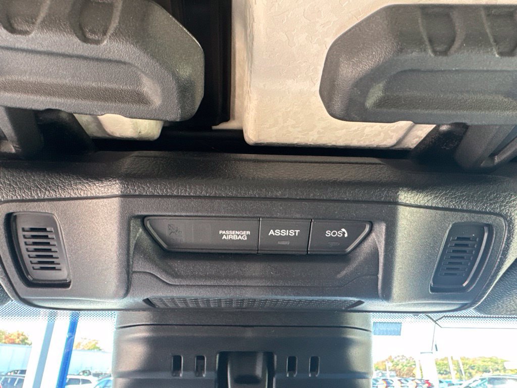 Used 2024 Jeep Wrangler Sport AWD/4WD image 32