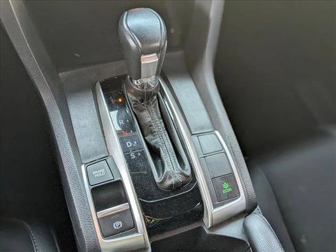 Used 2020 Honda Civic Sport image 12
