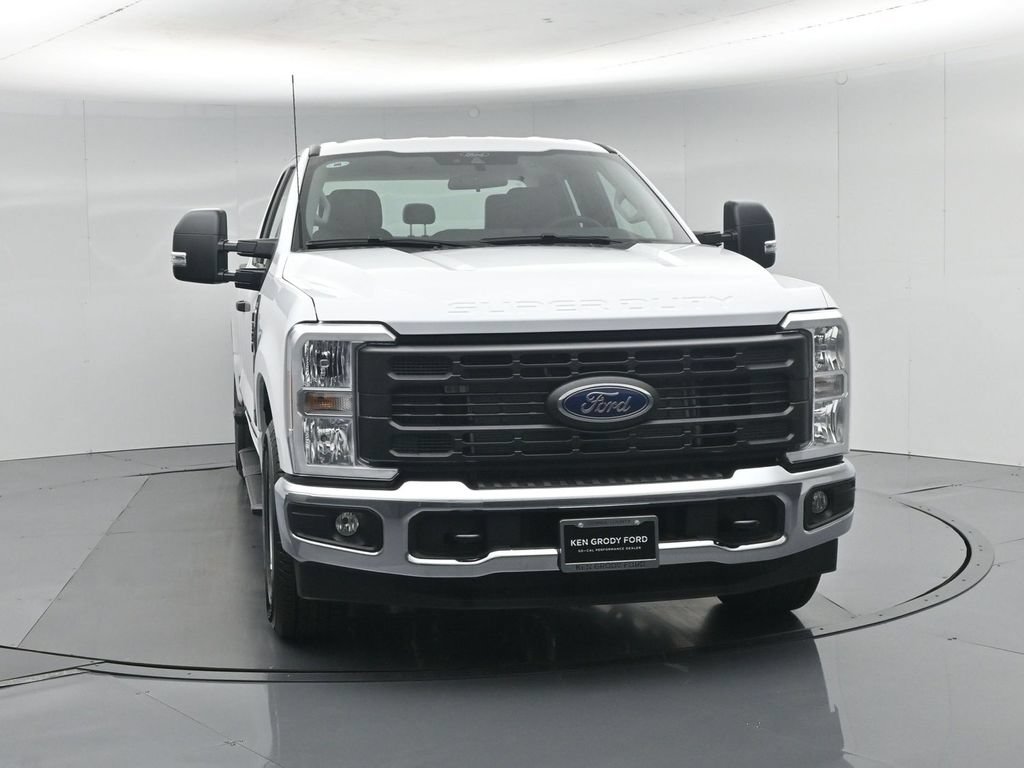 New 2026 Ford F350 XL w/ XL Chrome Package RWD image 52
