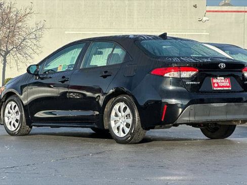 Certified 2024 Toyota Corolla LE image 7