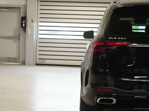 New 2026 Mercedes-Benz GLE 350 4MATIC image 12