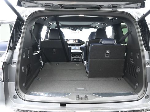 New 2026 INFINITI QX80 4WD w/ Sport Exterior Package image 18