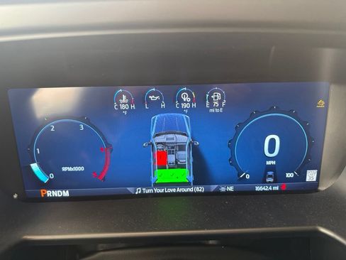 Used 2025 Ford F350 Lariat w/ Lariat Ultimate Package AWD/4WD image 18