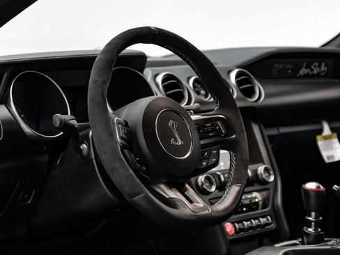 Used 2015 Ford Mustang Shelby GT350 RWD image 40