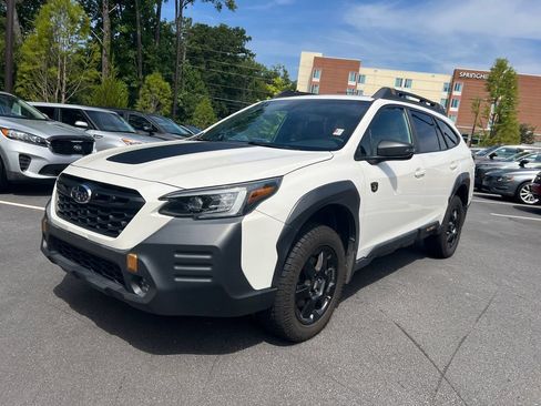 Used 2022 Subaru Outback Wilderness AWD/4WD image 3