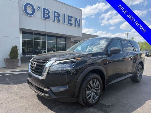 Used 2023 Nissan Pathfinder S FWD image 1
