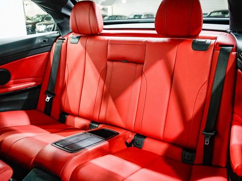 Used 2017 BMW 430i Convertible image 17