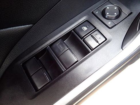 Used 2024 Toyota RAV4 LE AWD/4WD image 11