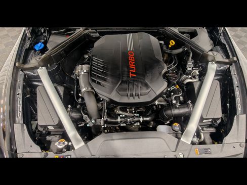 Used 2022 Kia Stinger GT2 RWD image 67