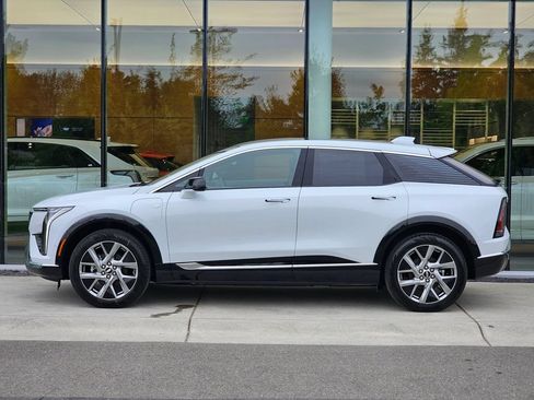 New 2026 Cadillac Optiq Luxury 1 AWD/4WD image 2