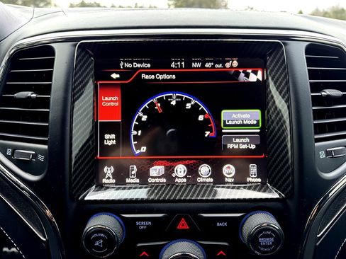 Used 2017 Jeep Grand Cherokee SRT image 4