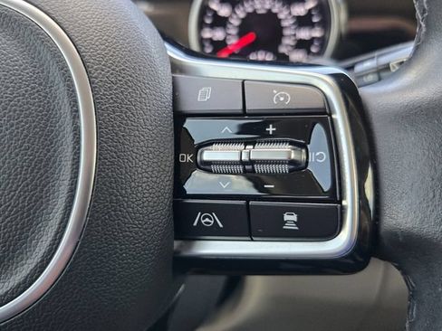 Used 2022 Kia Carnival SX FWD image 24